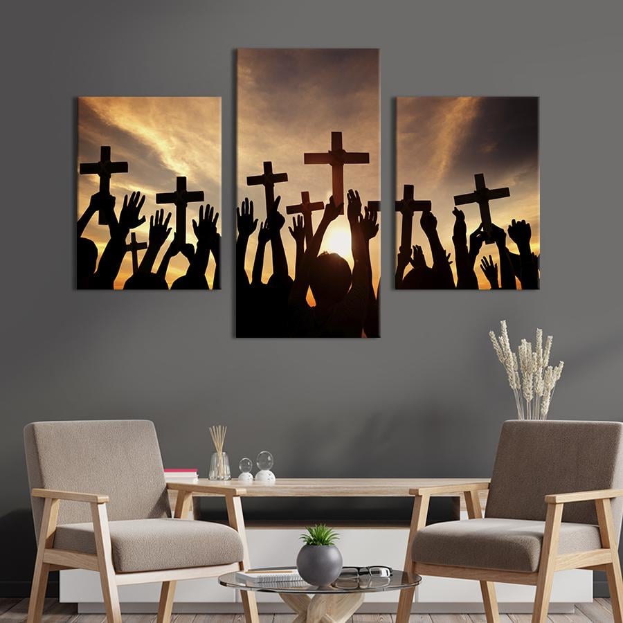 Картина для интерьера Религиозные люди с крестами 141x90 см (465-32)