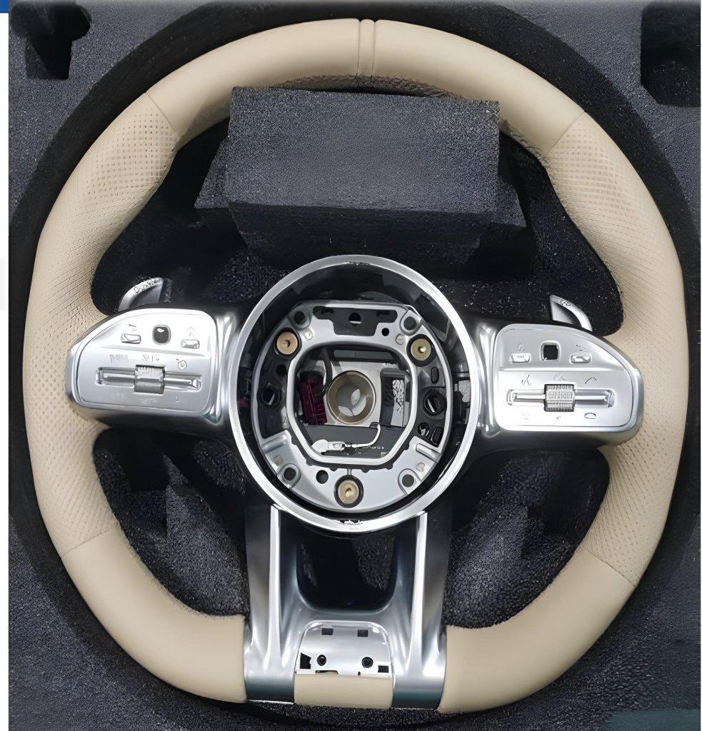 Руль AMG 2018-Style 4pin GBT для Mercedes C-class W206 2022- гг. Черный/Бежевый
