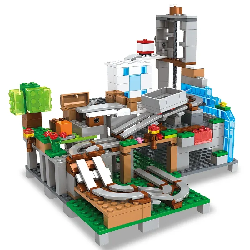 Конструктор Майнкрафт My World Гірська Печера з героями Шахта 587 дет.