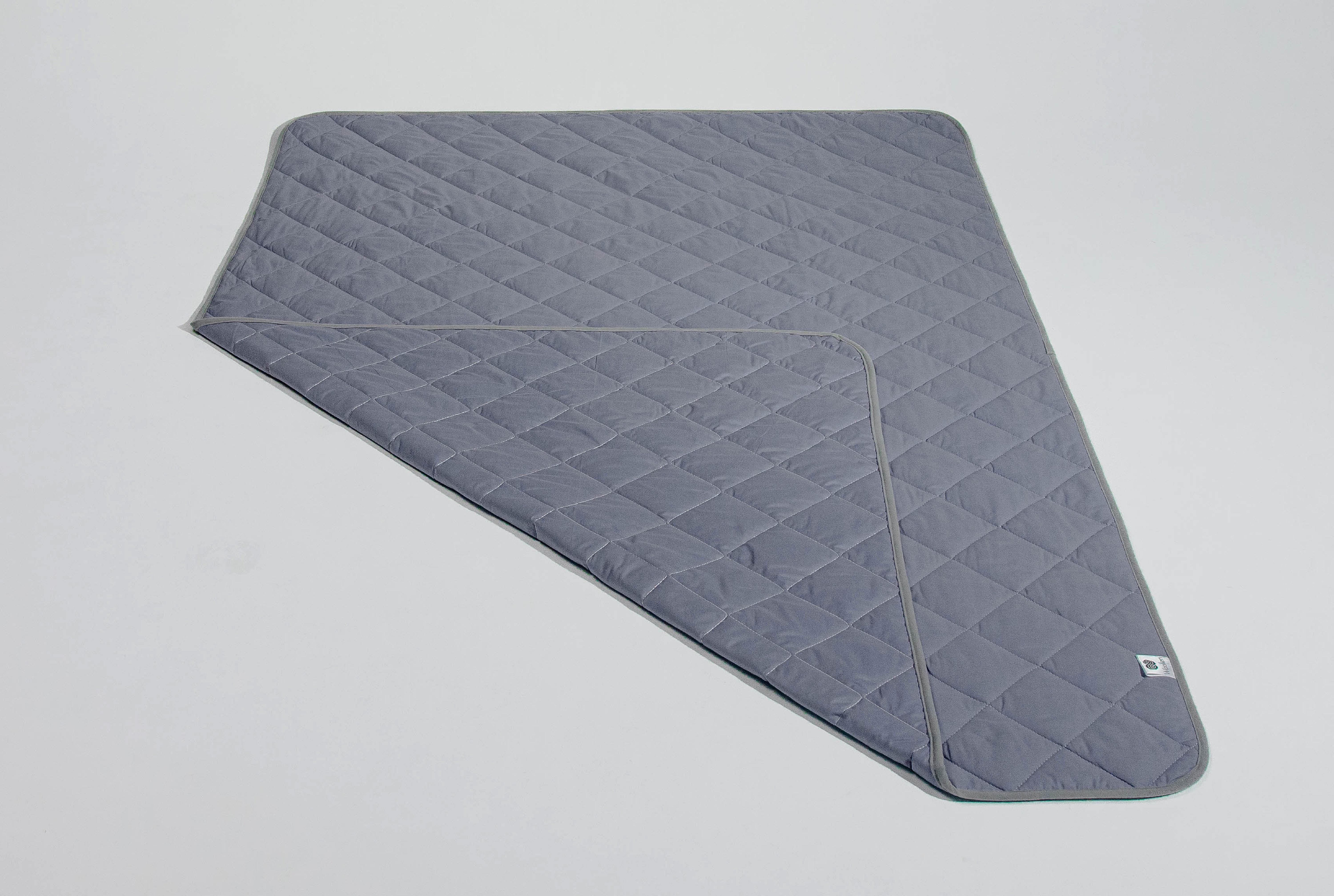 Одеяло из овечьей шерсти мериносов MERINO летнее поплин 220х200 см Оловянный (HLZ242PGSО) - фото 3 Одеяло из овечьей шерсти мериносов MERINO летнее поплин 220х200 см Оловянный (HLZ242PGSО) - фото 3