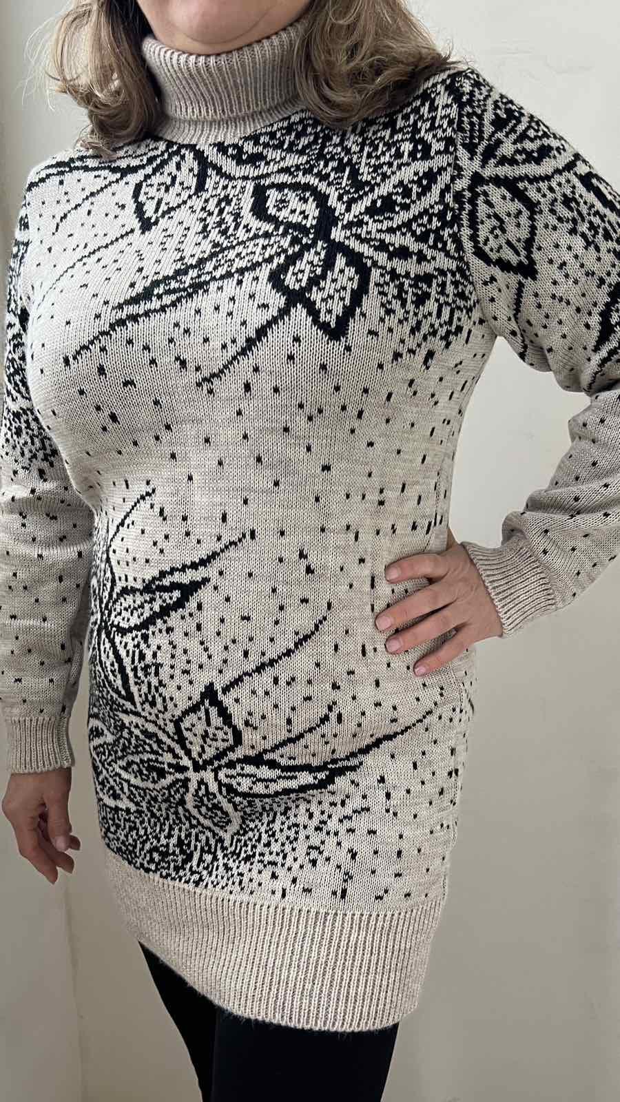 Свитер женский длинный под горло лен р. 48-52 Черный (ЦВ05) Свитер женский длинный под горло лен р. 48-52 Черный (ЦВ05)