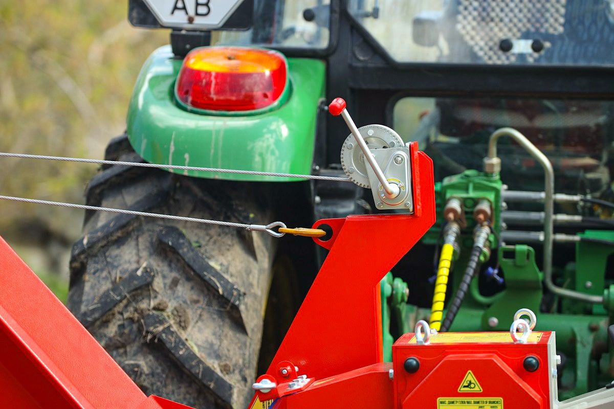 Подрібнювач гілок Arpal на дрова до трактора (АМ-120ТР-К) - фото 8 Подрібнювач гілок Arpal на дрова до трактора (АМ-120ТР-К) - фото 8