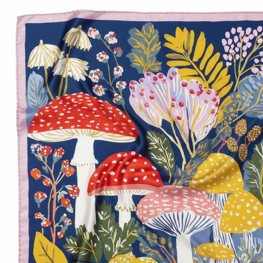 Платок шелковый Мухоморы и поганки 68х68 см (HUST_25M057)