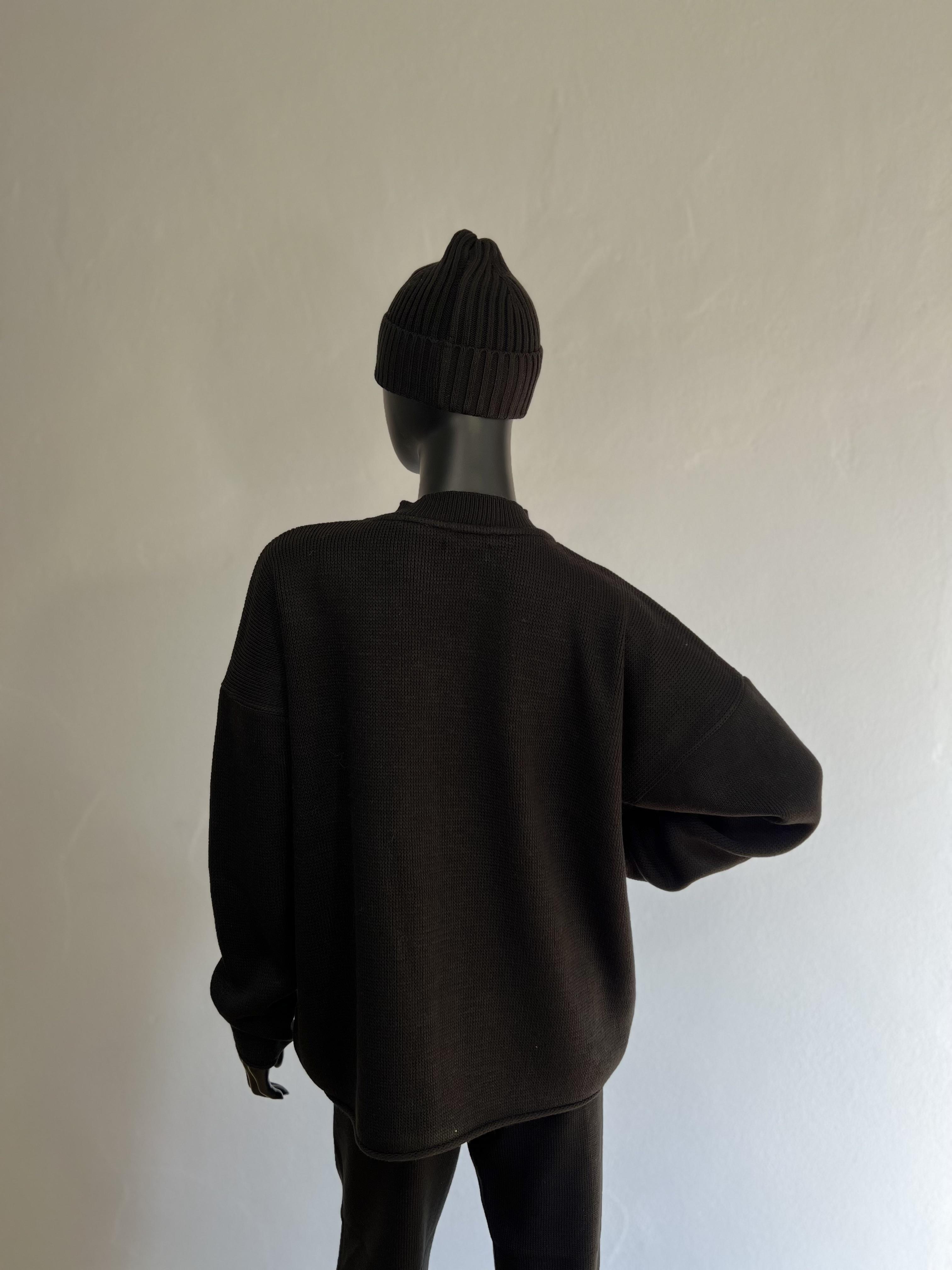 Свитер женский вязаный на зиму-весну WALERI one size Черный - фото 2 Свитер женский вязаный на зиму-весну WALERI one size Черный - фото 2