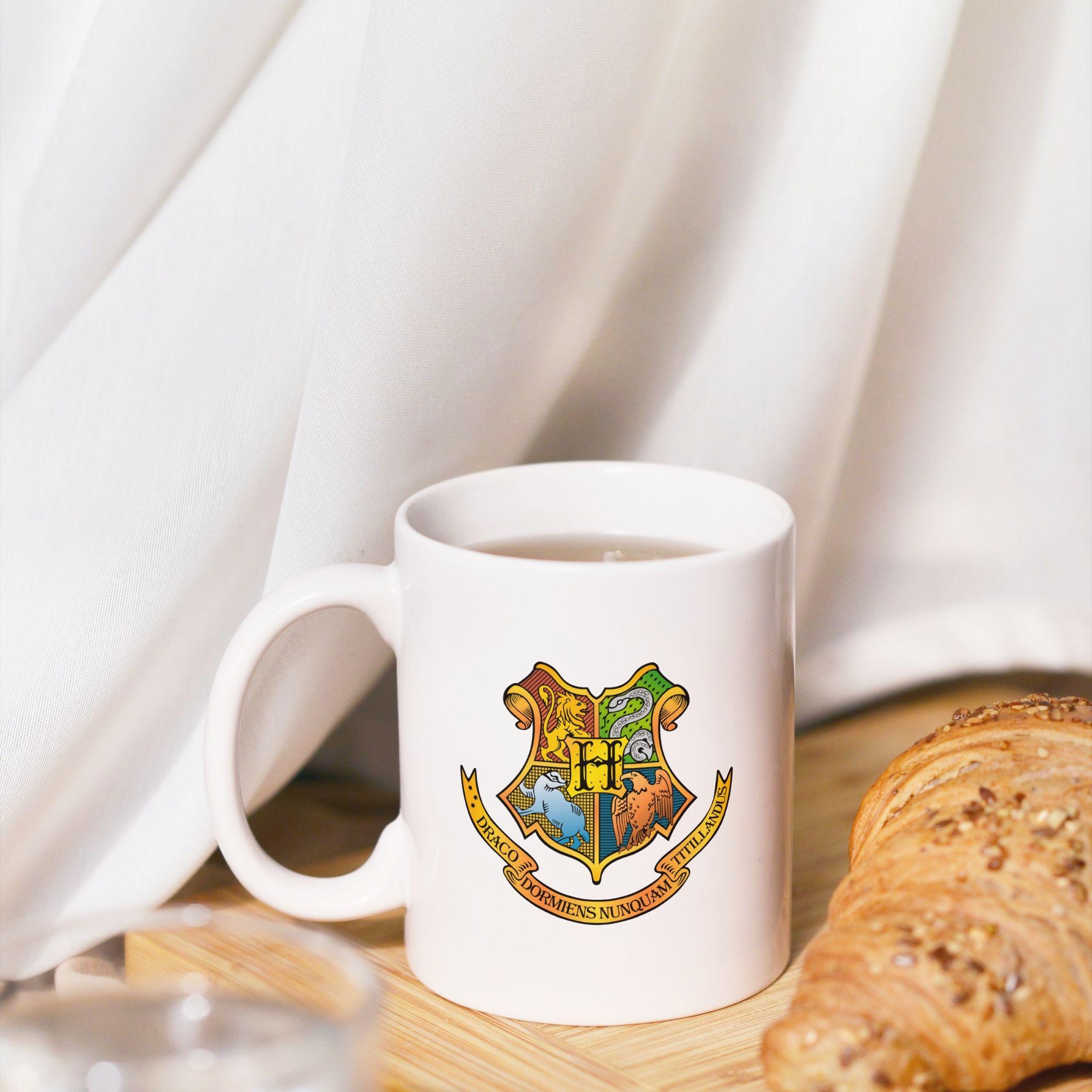 Чашка-хамелеон з принтом 330 мл Герб Хогвартсу (CHSHKBRMBL516)