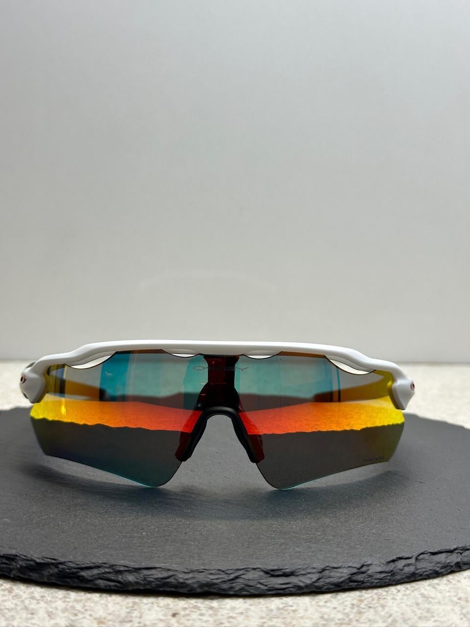 Солнцезащитные очки Oakley Radar EV Path OO9208-05 Polished White/Fire Iridium