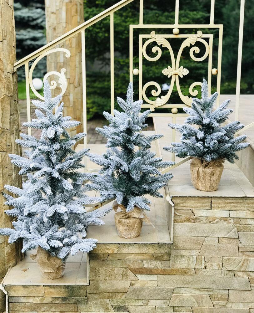 Ялинка лита Classic в мішковині 50 см Засніжений (210N/50/GS) - фото 3 Ялинка лита Classic в мішковині 50 см Засніжений (210N/50/GS) - фото 3