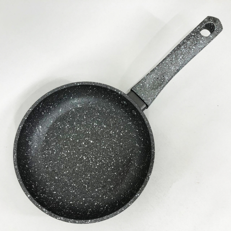 Сковорода Con Brio СВ-1811 антипригарна 18 см (tf5146) - фото 4 Сковорода Con Brio СВ-1811 антипригарна 18 см (tf5146) - фото 4