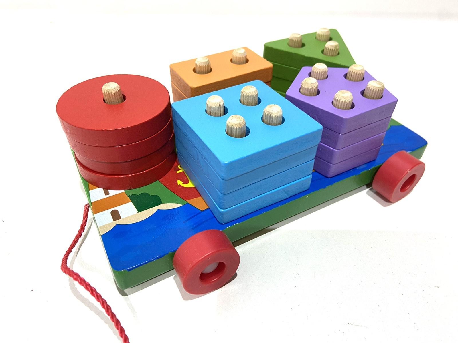 Деревянная игрушка Limo Toy Геометрика Ваговозик каталка (MD 1262)