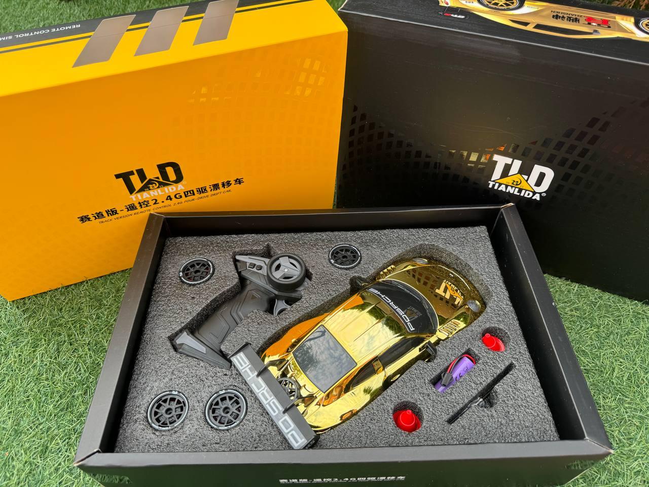 Машинка на радиоуправлении для дрифта Porsche GT3RS 1:18 полноприводная со светодиодной подсветкой Gold (mj3-ibq-f6y) - фото 2 Машинка на радиоуправлении для дрифта Porsche GT3RS 1:18 полноприводная со светодиодной подсветкой Gold (mj3-ibq-f6y) - фото 2