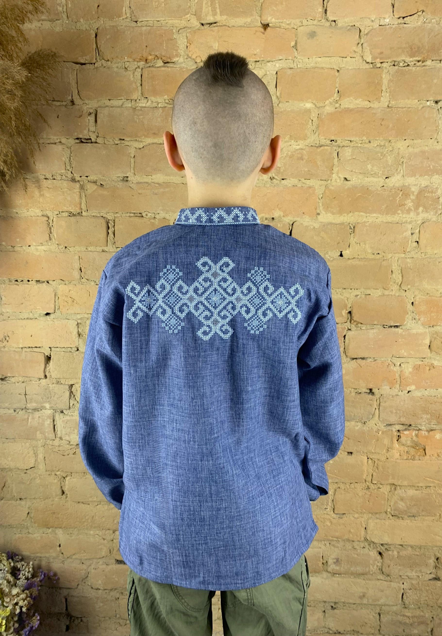 Вышиванка подростковая для мальчика Фламинго светлое с вышивкой на спине р. 44 (77109/44) - фото 3 Вышиванка подростковая для мальчика Фламинго светлое с вышивкой на спине р. 44 (77109/44) - фото 3