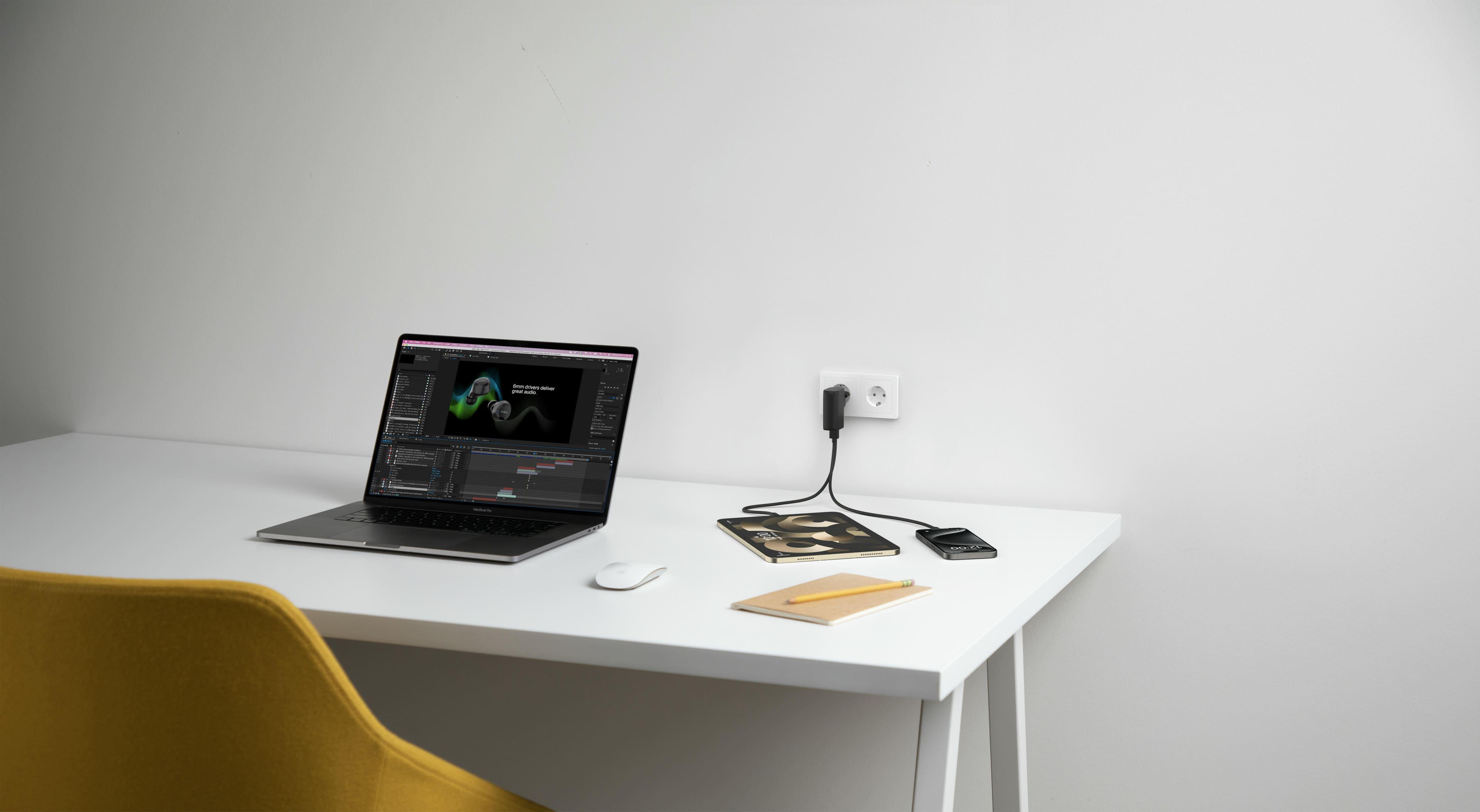 Зарядное устройство Belkin 25 Вт USB-С PD/PowerBank 5000 мАч Черный (BPZ003BT1MBK-B6) - фото 7 Зарядное устройство Belkin 25 Вт USB-С PD/PowerBank 5000 мАч Черный (BPZ003BT1MBK-B6) - фото 7