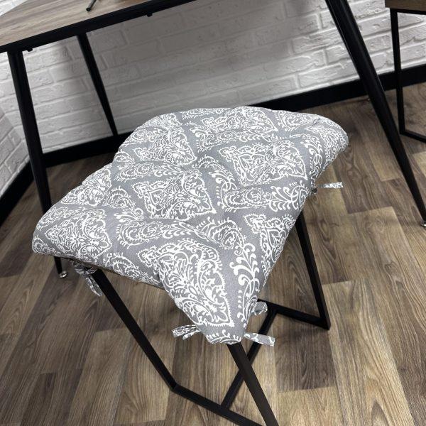 Сидушка Monogram Comfort Home на стул/кресло/садовую мебель 40х40 см