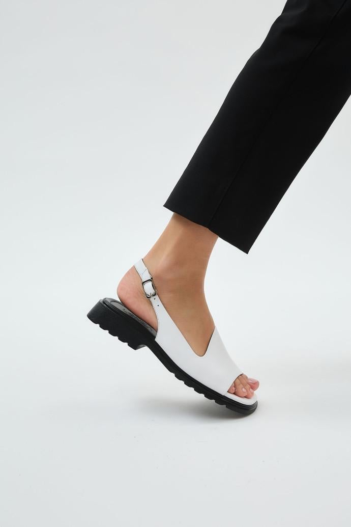 Босоножки женские LONZA кожаные р. 38 Белый (199906) Босоножки женские LONZA кожаные р. 38 Белый (199906)