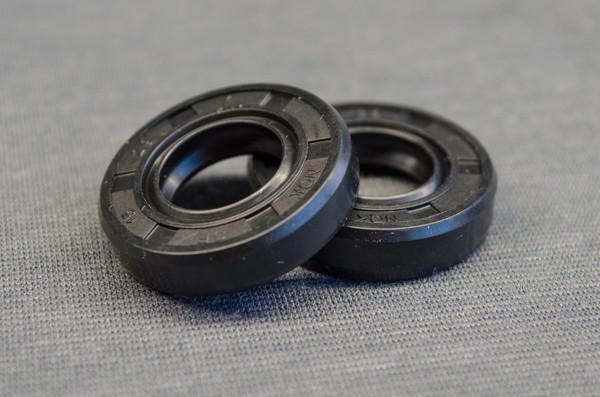 Сальники коленвала правосторонние для бензопил MS 036/260/360/361/440/460 2 шт. (1598)