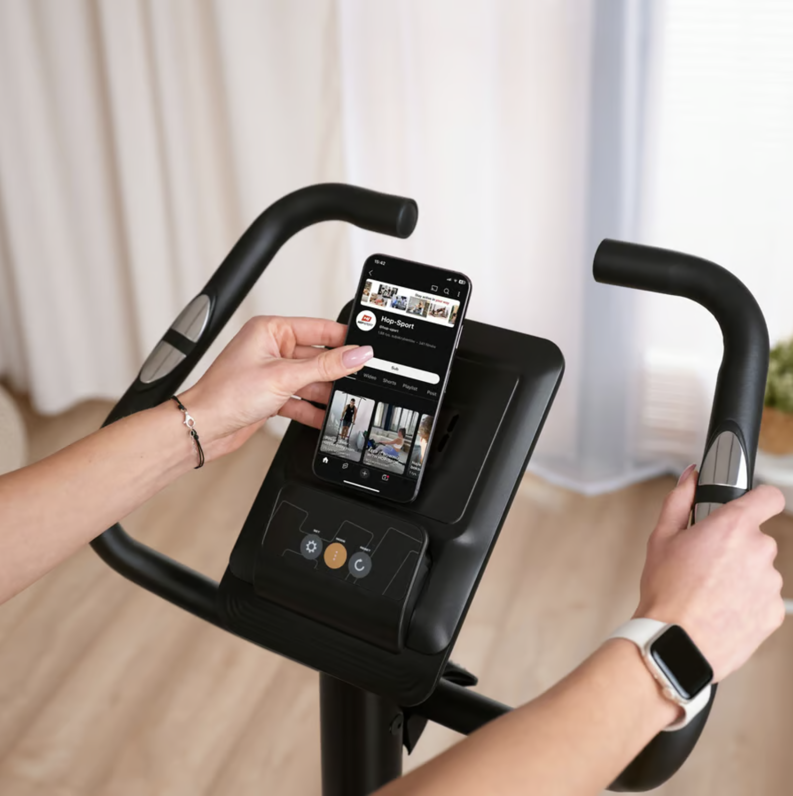 Велотренажер Hop-Sport HS-4000H Grant Чорно-золотистий (4689) - фото 11 Велотренажер Hop-Sport HS-4000H Grant Чорно-золотистий (4689) - фото 11