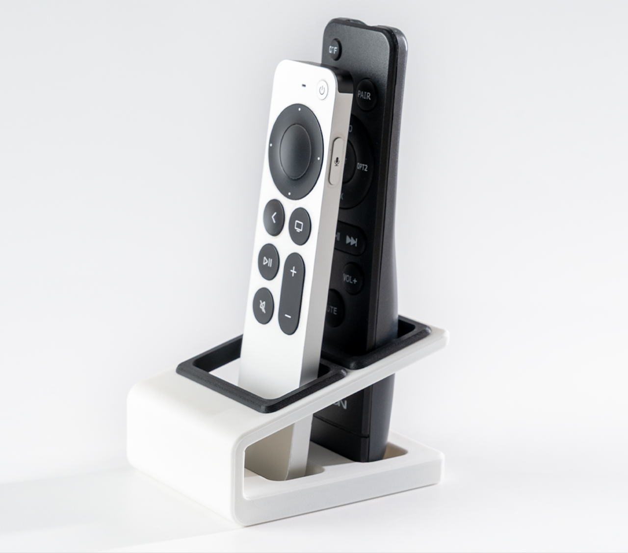 Подставка настольная для пультов дистанционного управления на 2 пульта пластик