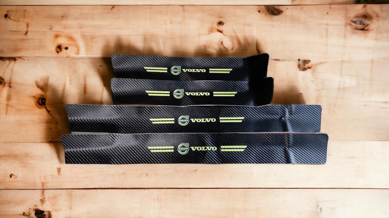 Пленка защитная накладка на пороги фосфорная для Volvo 4 шт. Черный карбон (2019719287)