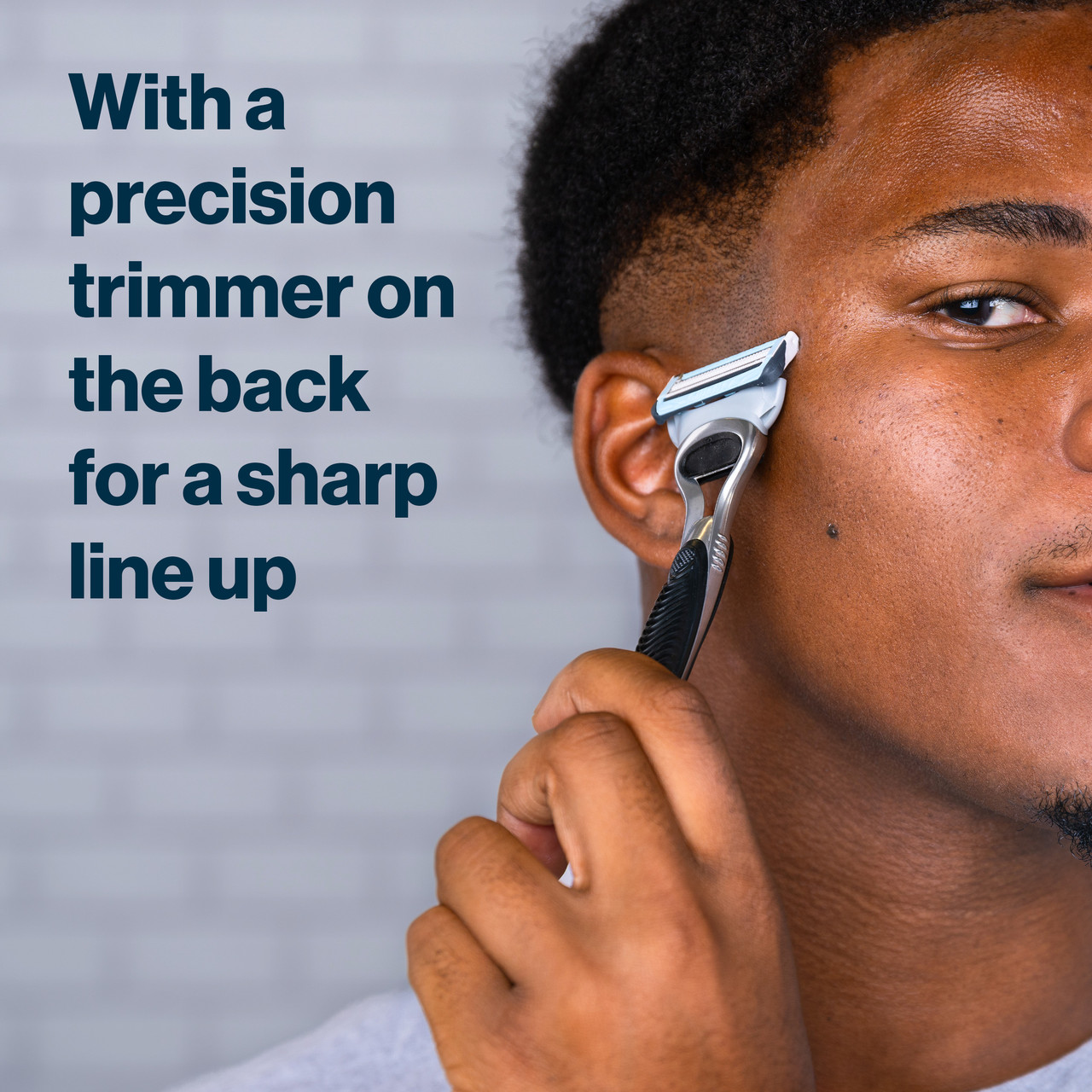 Сменные картриджи для бритья мужские GILLETTE Skinguard Sensitive 10 шт. - фото 9 Сменные картриджи для бритья мужские GILLETTE Skinguard Sensitive 10 шт. - фото 9