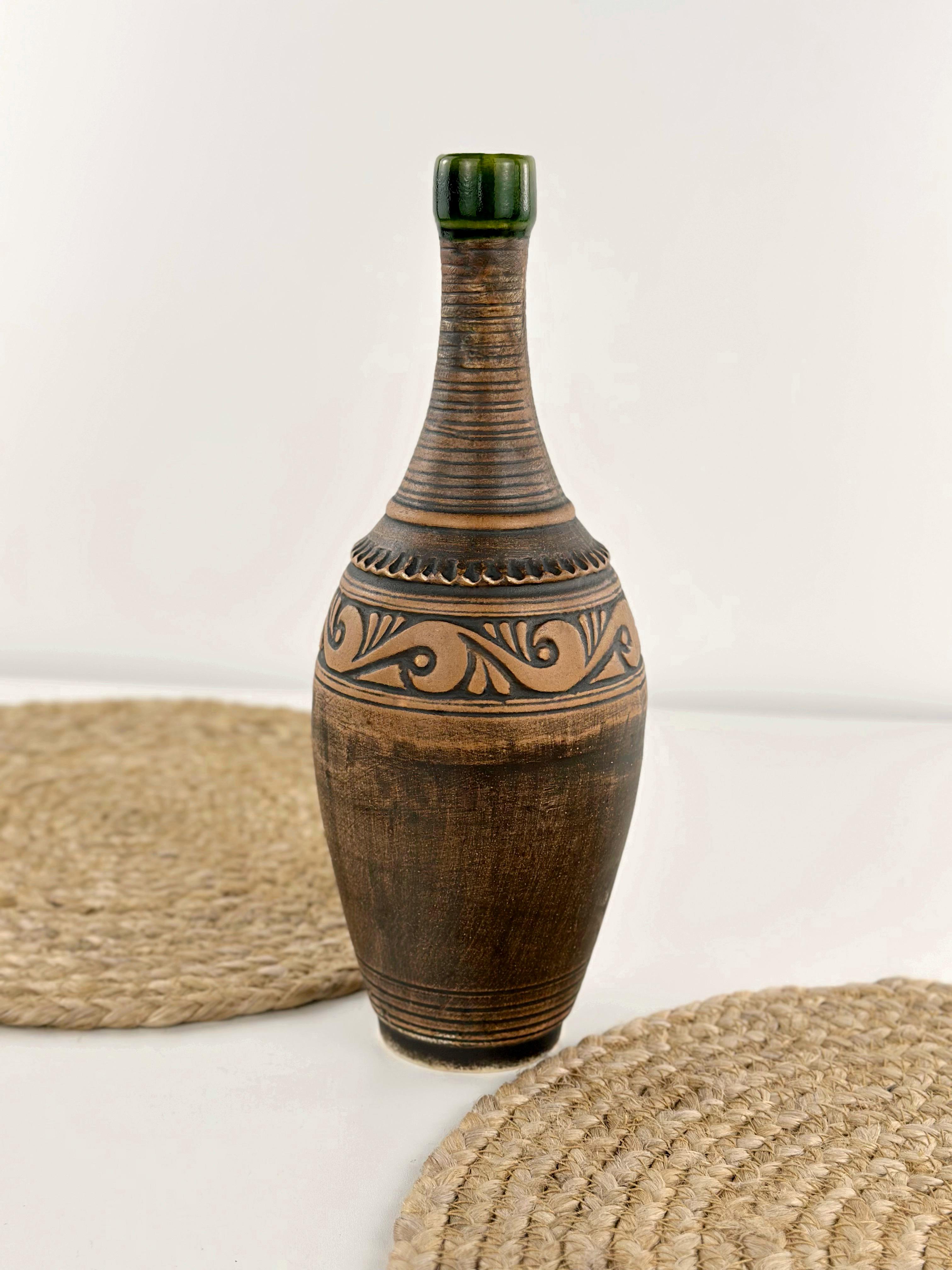 Бутылка без ручки глиняный Гражда 1 л Коричневый (17013-2)