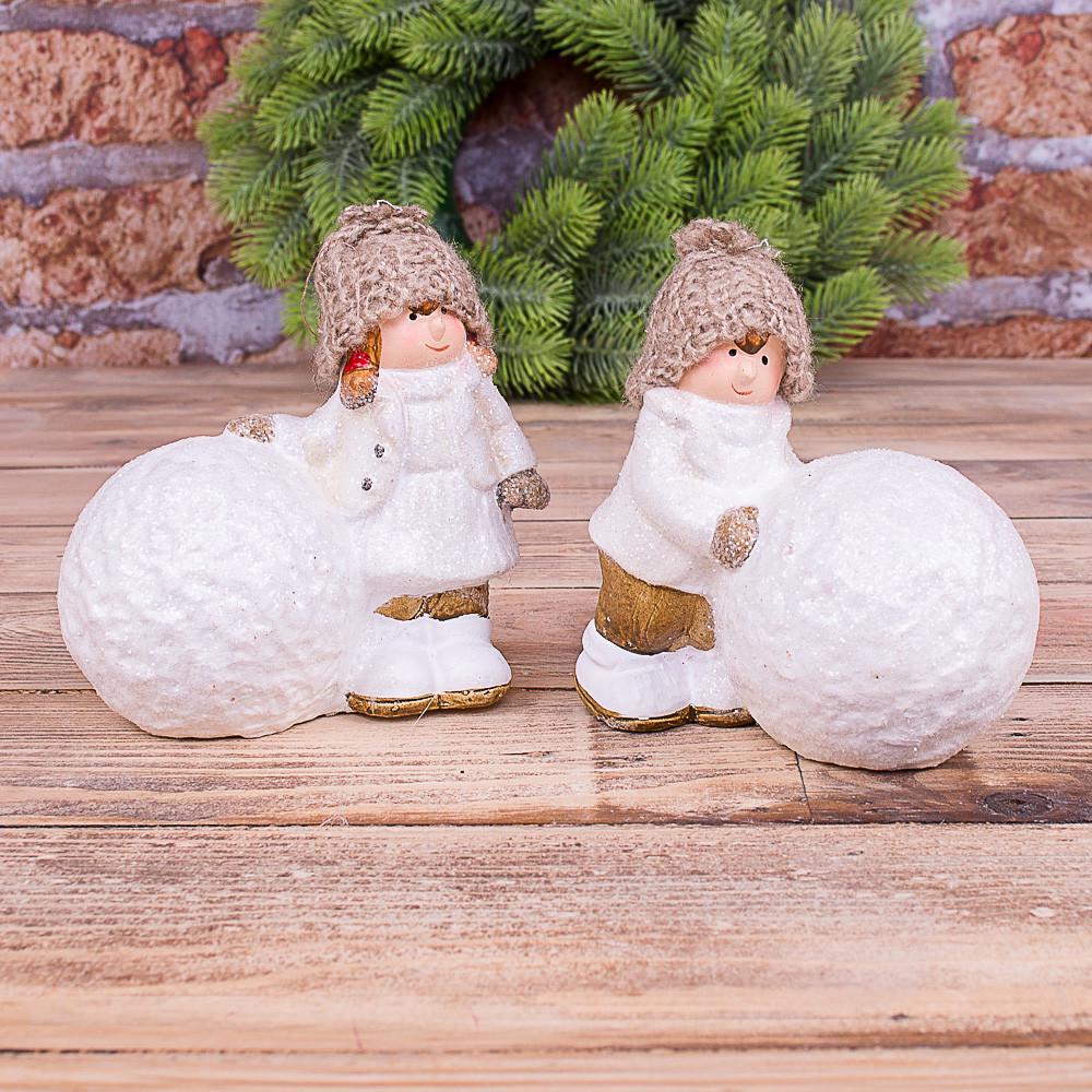 Статуэтка Детки с большим снежным шариком (4474)