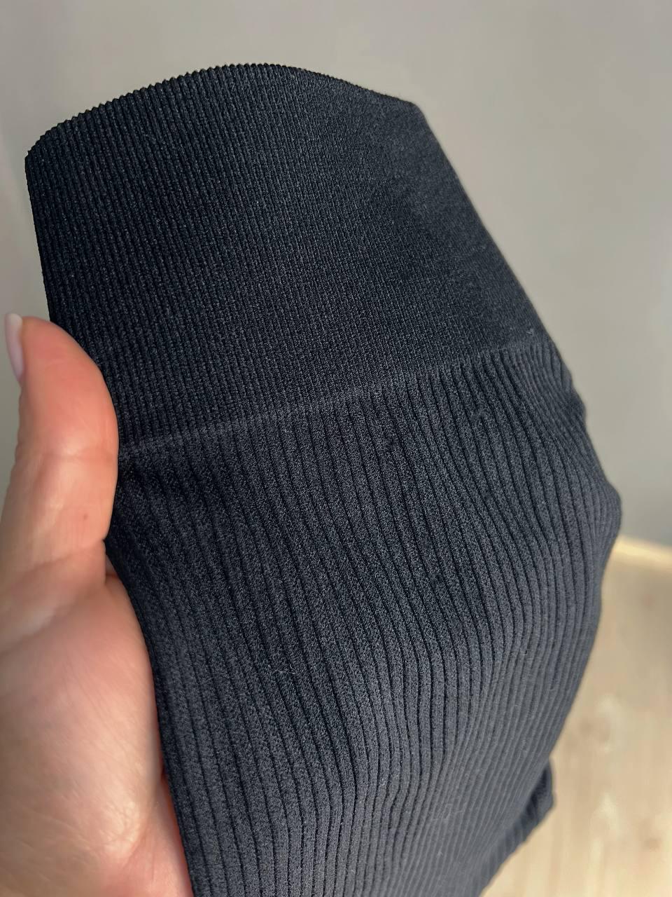 Шорти жіночі Kenalin 0412 велосипедки лосини в рубчик пуш-ап широкий пояс середня довжина OS Чорний (3936) - фото 6 Шорти жіночі Kenalin 0412 велосипедки лосини в рубчик пуш-ап широкий пояс середня довжина OS Чорний (3936) - фото 6