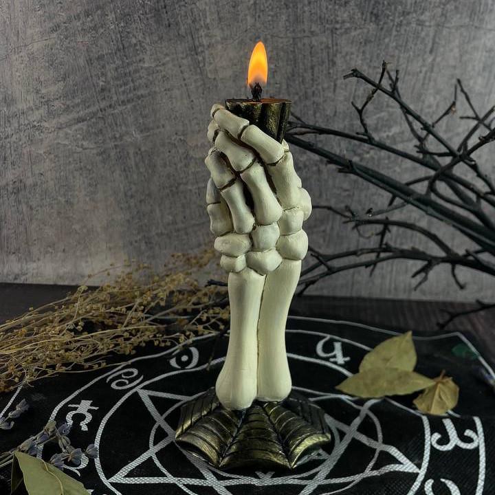 Восковая свеча 5candles Рука Потустороннего мира (1544) Восковая свеча 5candles Рука Потустороннего мира (1544)