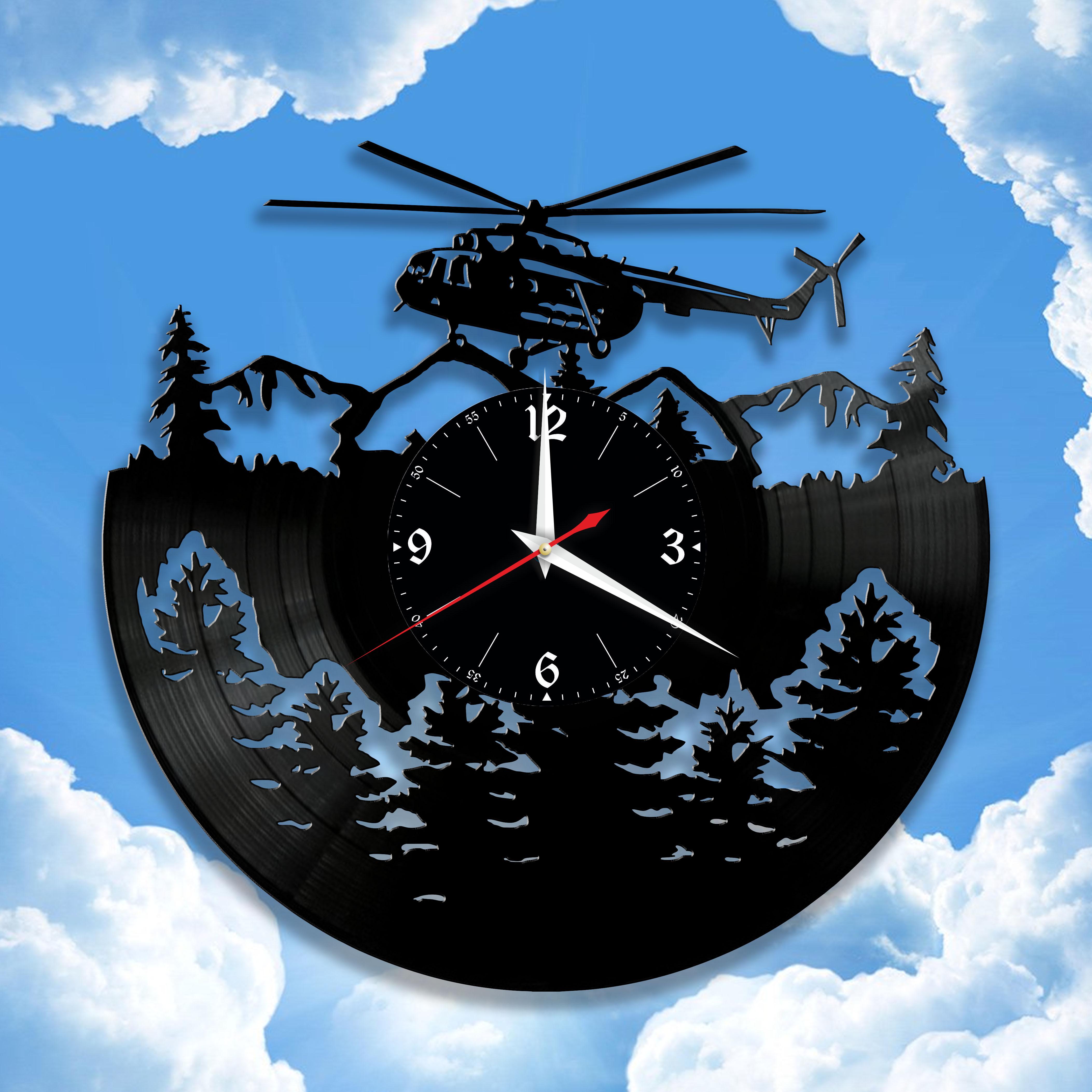 Часы настенные Вертолет из виниловой пластинки (3500)