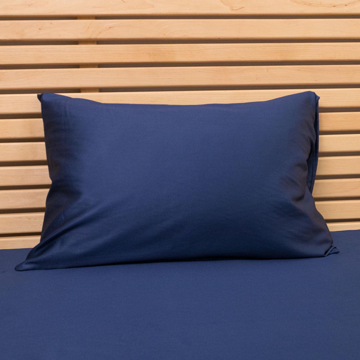Наволочка на подушку YouStar сатин гладкофарбований 135 г/м2 50х50 см 1 шт. Темно-синій (nav-sg-50x50-dblue) - фото 5 Наволочка на подушку YouStar сатин гладкофарбований 135 г/м2 50х50 см 1 шт. Темно-синій (nav-sg-50x50-dblue) - фото 5