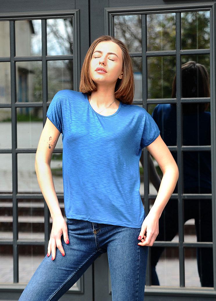 Футболка женская Наталюкс L Синий (8023503653641)