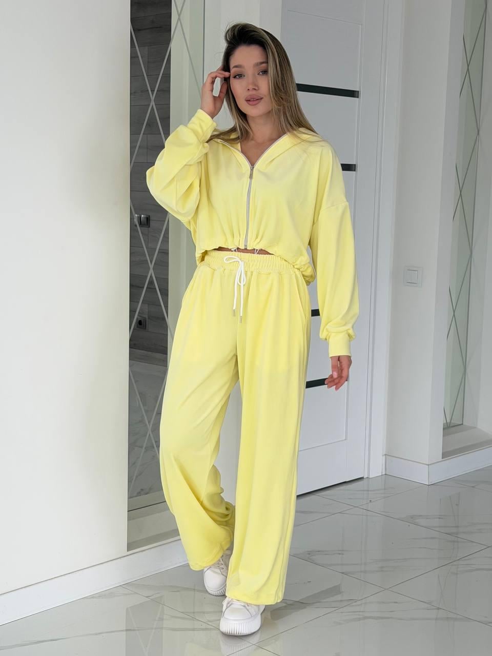 Костюм жіночий з велюру 00670 S/M Жовтий