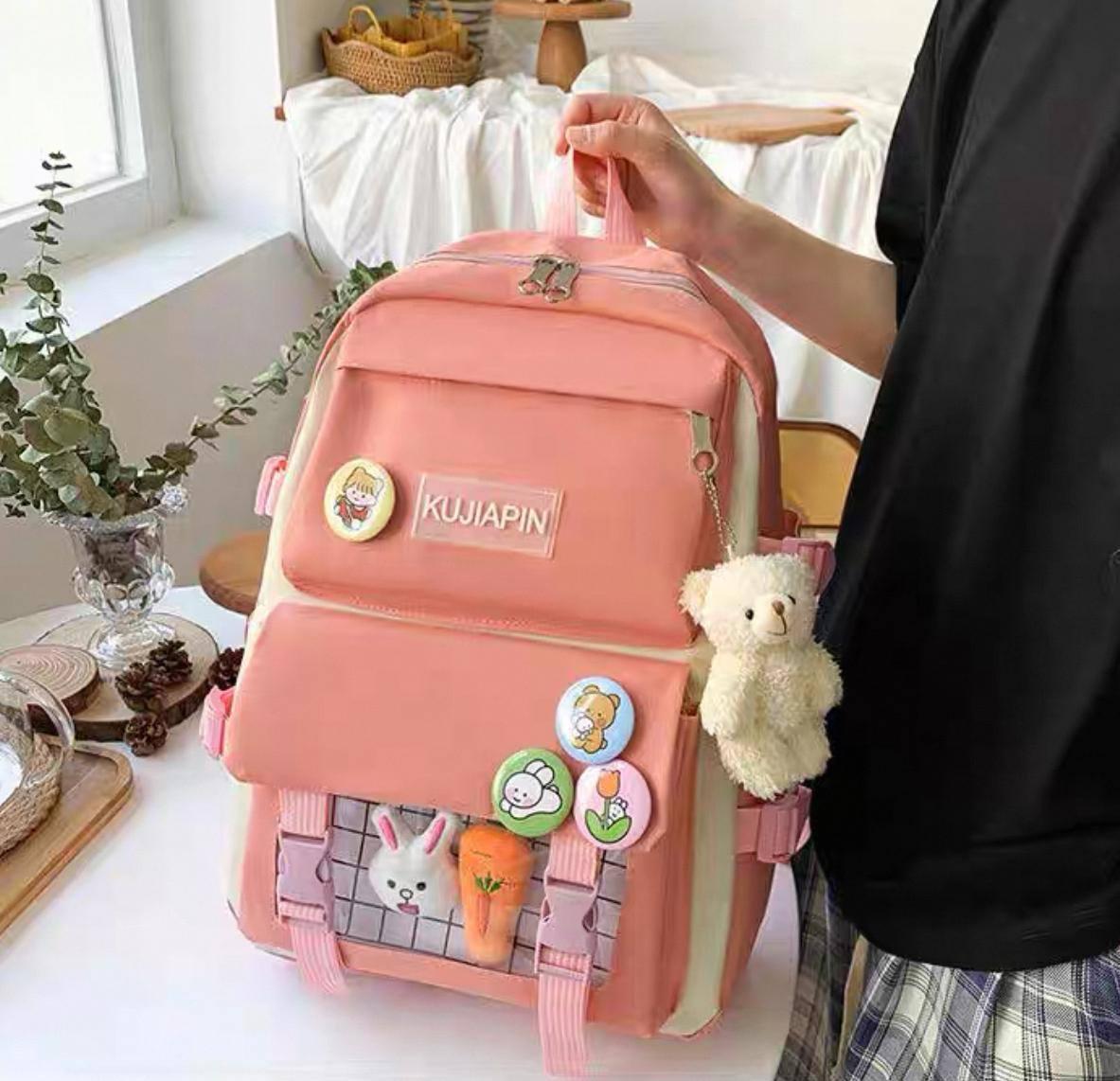 Комлект шкільний рюкзак/сумка/клатч/брелок/кишеня з іграшками Рожевий (27795687) - фото 2