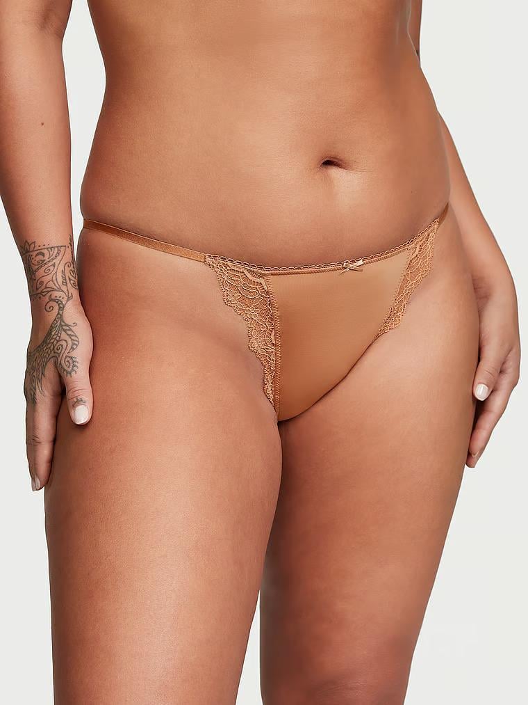 Трусики Victoria’s Secret Dream Angels Lace-Trim String Bikini Panty S Коричневый (26745065) Трусики Victoria’s Secret Dream Angels Lace-Trim String Bikini Panty S Коричневый (26745065)