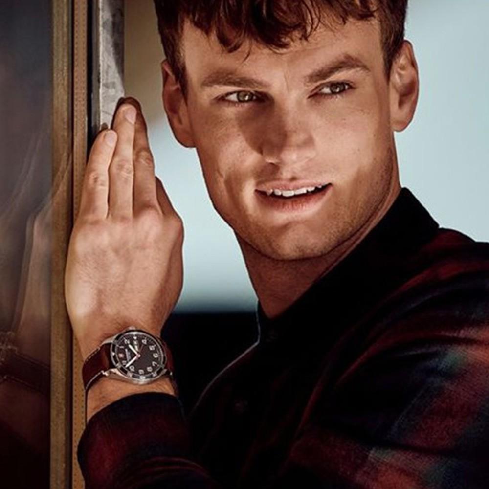 Наручний годинник чоловічий Victorinox Swiss Army Fieldforce кварцевий Silver (V241848) - фото 6 Наручний годинник чоловічий Victorinox Swiss Army Fieldforce кварцевий Silver (V241848) - фото 6