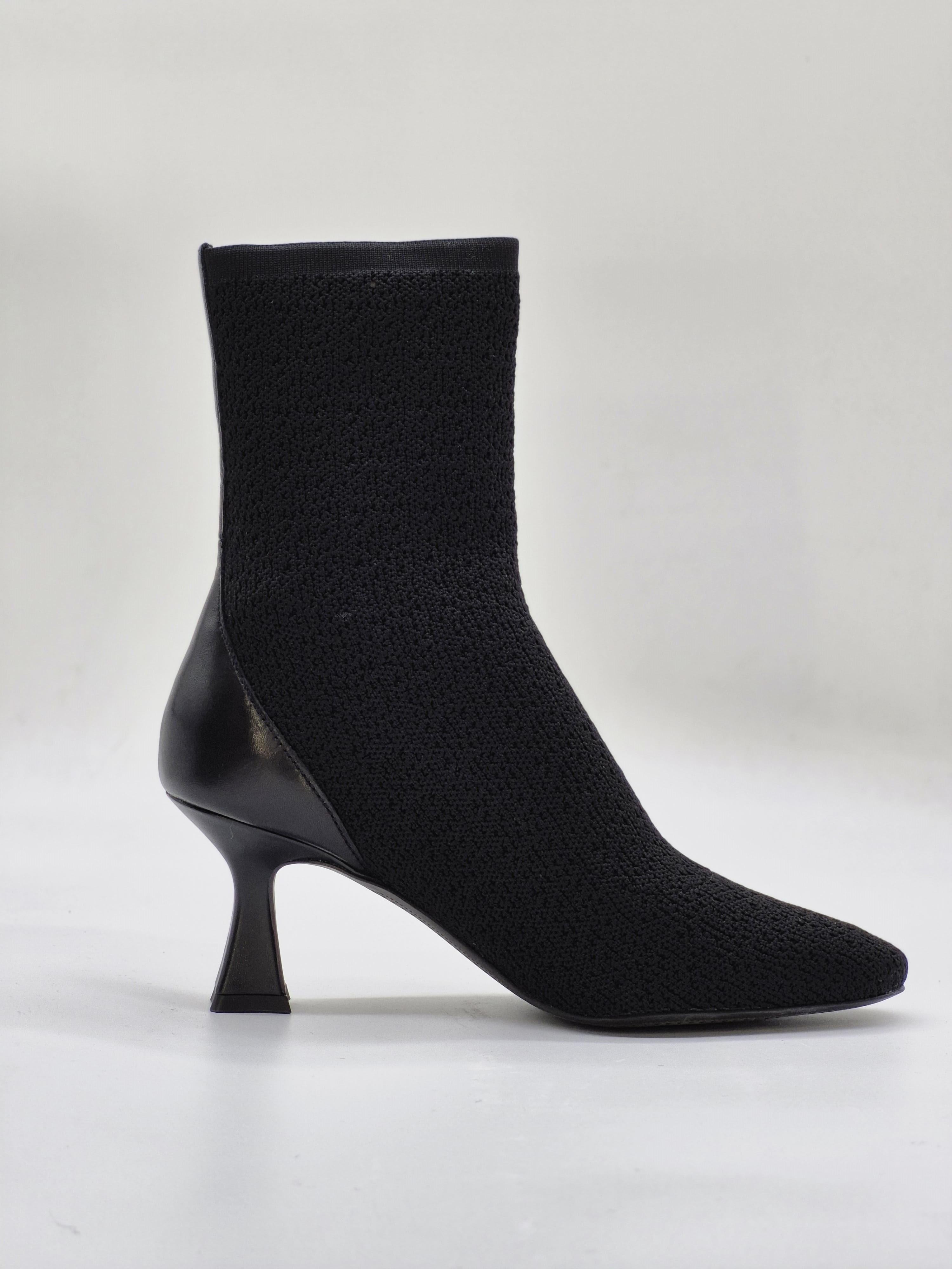 Черевики жіночі What For Lakia р. 35 Чорний - фото 2 Черевики жіночі What For Lakia р. 35 Чорний - фото 2