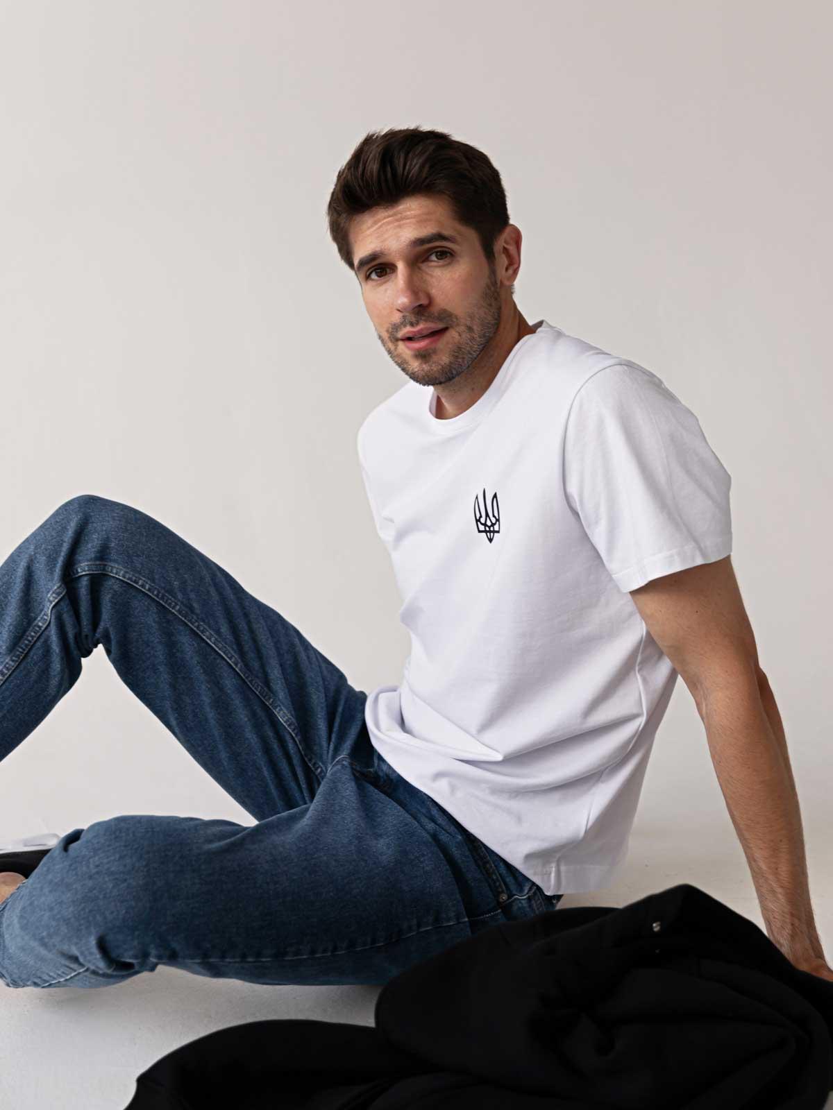 Футболка чоловіча FROMUS з тризубом маленьким XL Білий (1107-1) - фото 4 Футболка чоловіча FROMUS з тризубом маленьким XL Білий (1107-1) - фото 4