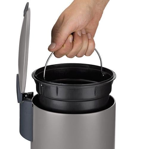 Ведро с педалью и крышкой Kela Mats 23618 металлическое 3 л Красный (42535) - фото 3 Ведро с педалью и крышкой Kela Mats 23618 металлическое 3 л Красный (42535) - фото 3