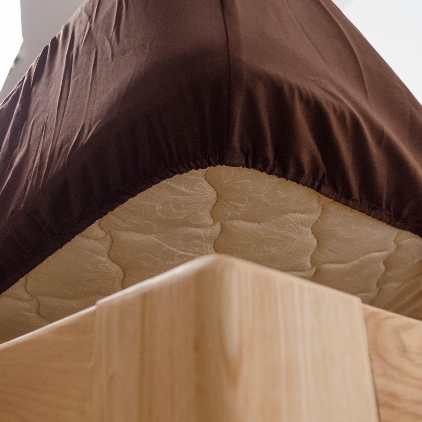 Простынь на резинке двуспальная сатин хлопок 125 г/м2 180х200х25 см Шоколад (chn-pnr-sa-180-25-shoko) - фото 3 Простынь на резинке двуспальная сатин хлопок 125 г/м2 180х200х25 см Шоколад (chn-pnr-sa-180-25-shoko) - фото 3