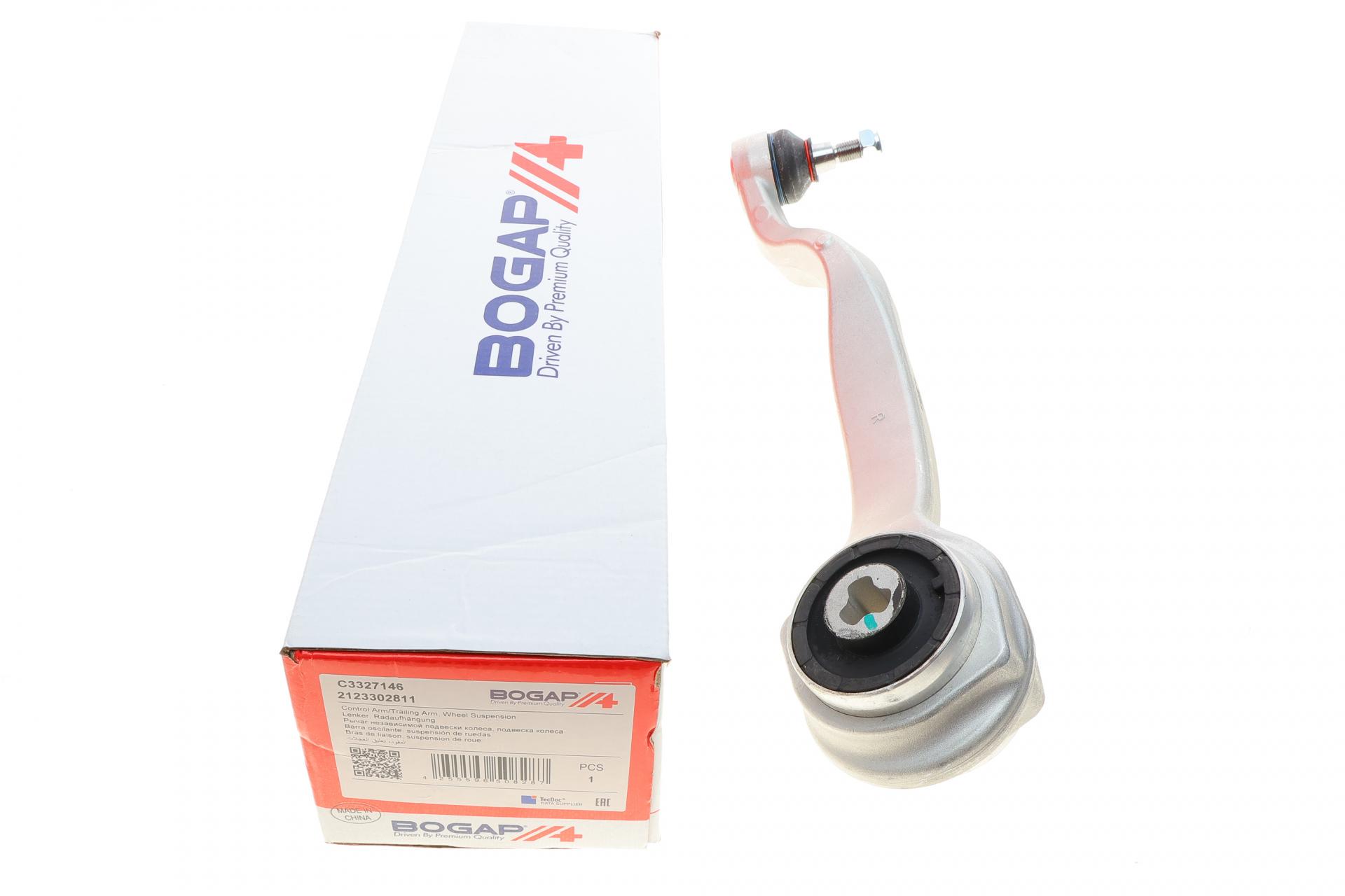 Рычаг подвески BOGAP передний/снизу R Mercedes E-class W212 09- (C3327146)
