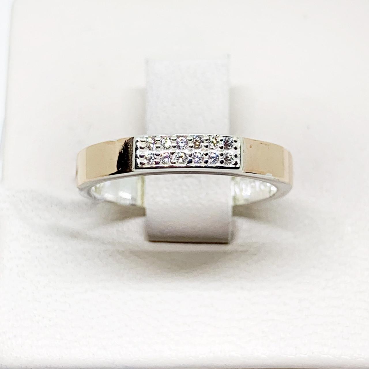 Кольцо серебряное с золотыми пластинами и кубическим цирконием р. 18,5 2,23 г (1544446497) Кольцо серебряное с золотыми пластинами и кубическим цирконием р. 18,5 2,23 г (1544446497)