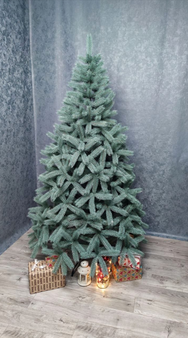 Штучна ялинка лита Буковельська з металевою підставкою 1,80 м Блакитний (NYT15174)