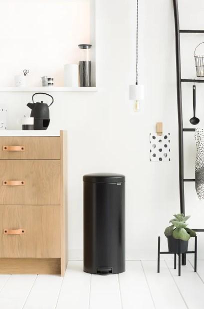 Бак для сміття Brabantia Pedal Bin 30 л Чорний (114540) - фото 4