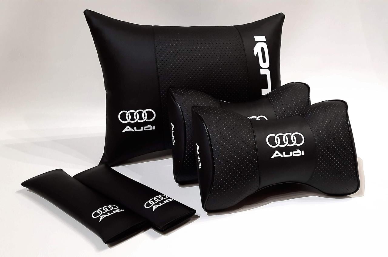 Подушки в автомобиль с комплектом аксессуаров для салона Audi (00742)