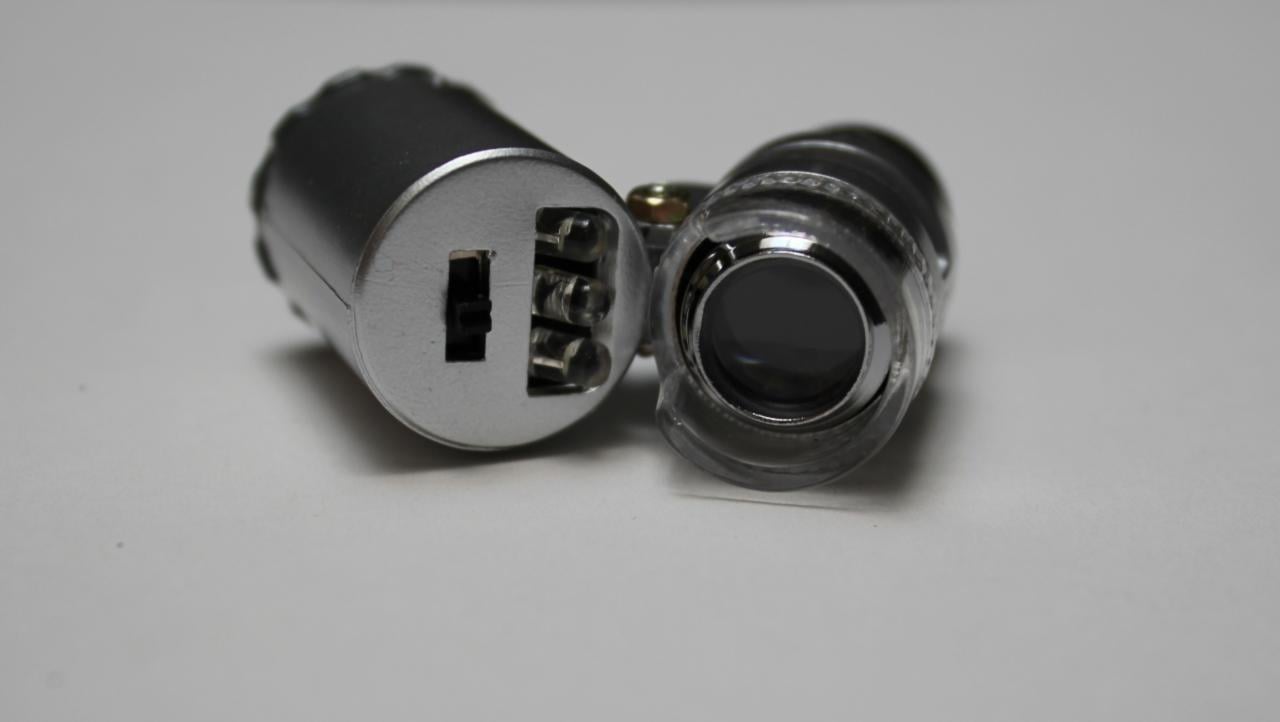 Лупа микроскопическая с подсветкой (9882)