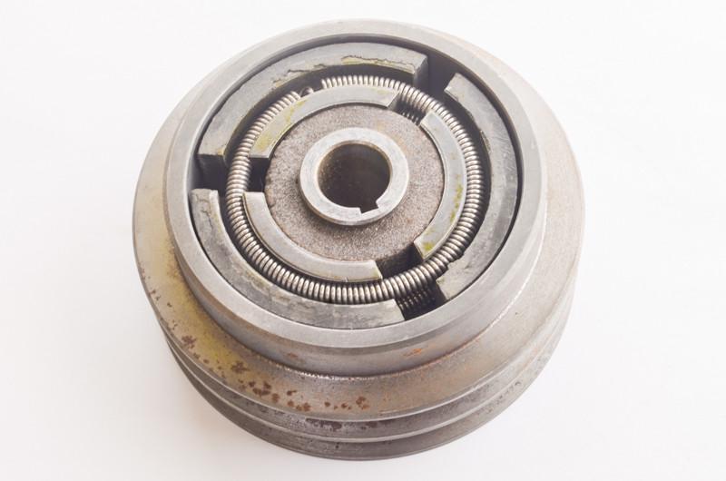 Муфта сцепления для вибротрамбовки 20х130 мм под 2 ремня профиль АА 6,5 л.с. (4179)