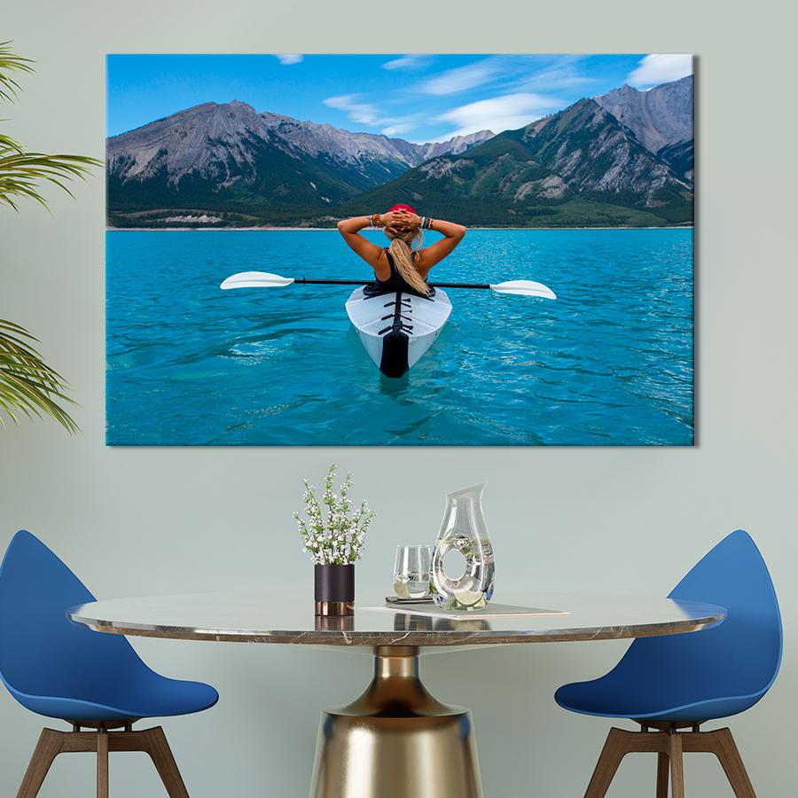 Картина спорт Девушка на байдарке 80x54 см (A1246-1)