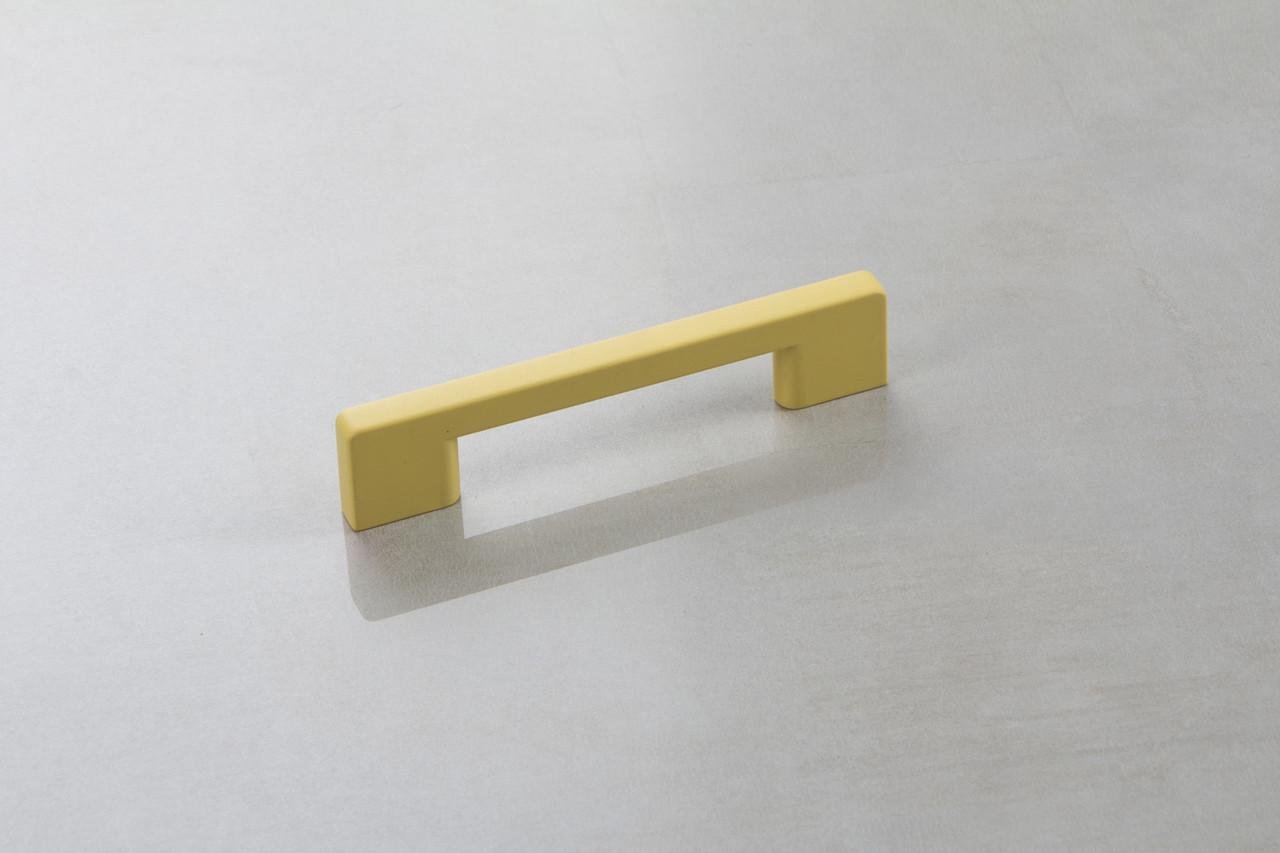 Меблева ручка Poliplast РП-22/96 KS0076AQ1 VG2001 Жовтий матовий (16291)