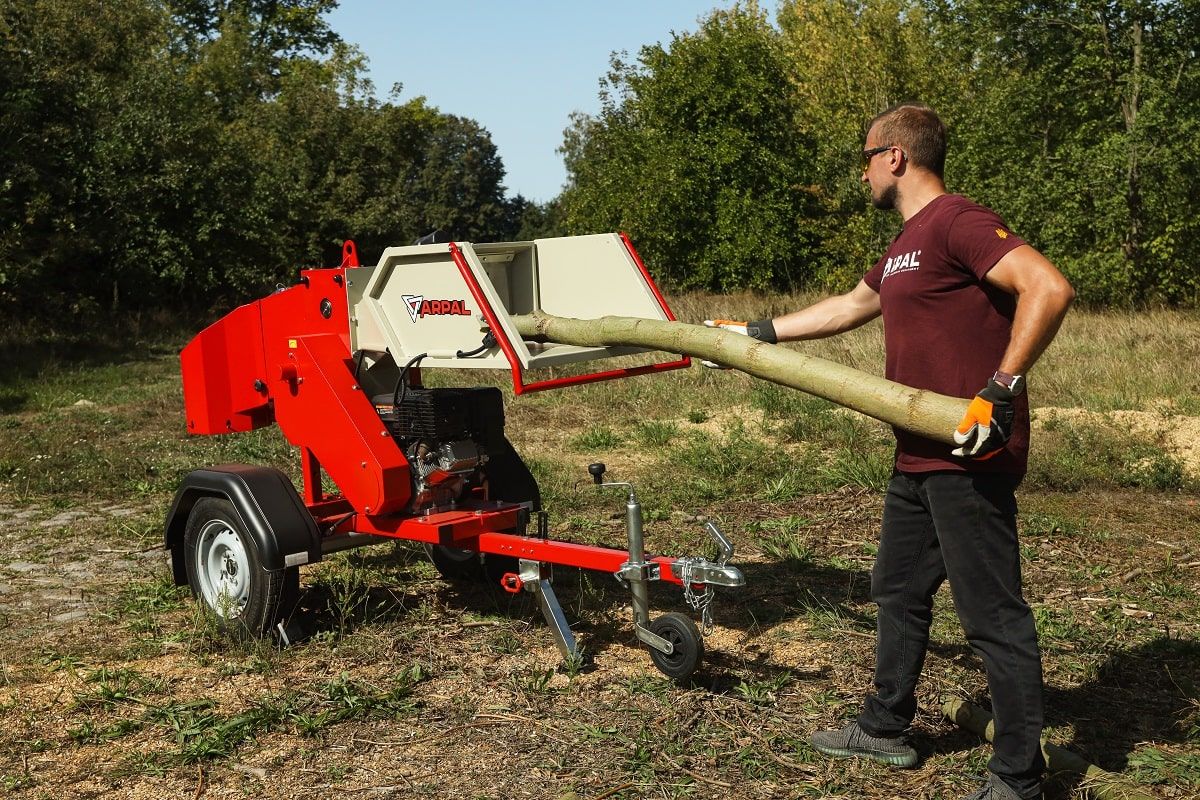 Подрібнювач гілок Arpal на дрова з бензиновим двигуном (AM-120БД) - фото 20 Подрібнювач гілок Arpal на дрова з бензиновим двигуном (AM-120БД) - фото 20
