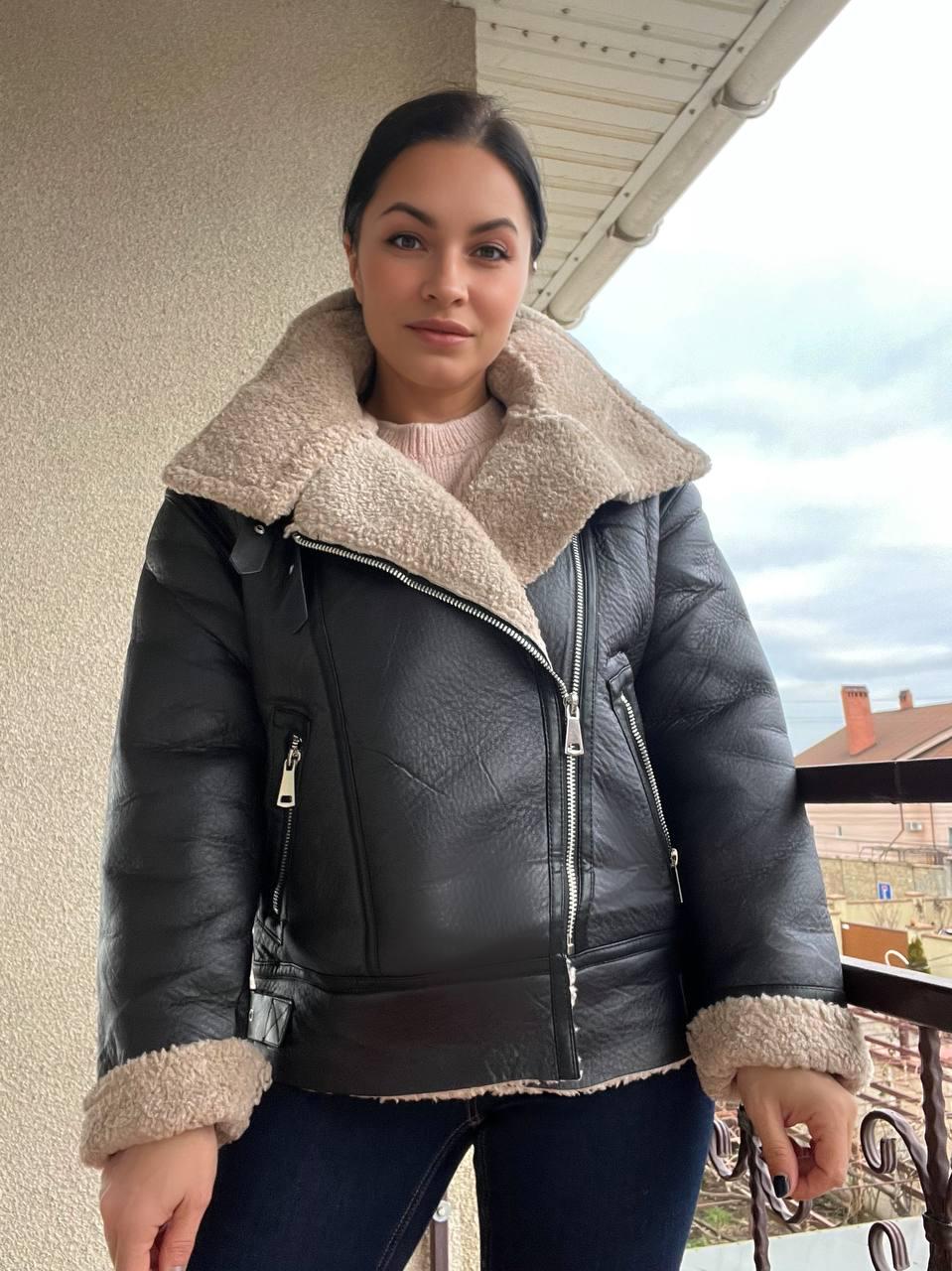 Дубленка женская Aftf Basic 243 средней длины из экокожи на молнии с мехом S Черный (3293) - фото 8 Дубленка женская Aftf Basic 243 средней длины из экокожи на молнии с мехом S Черный (3293) - фото 8