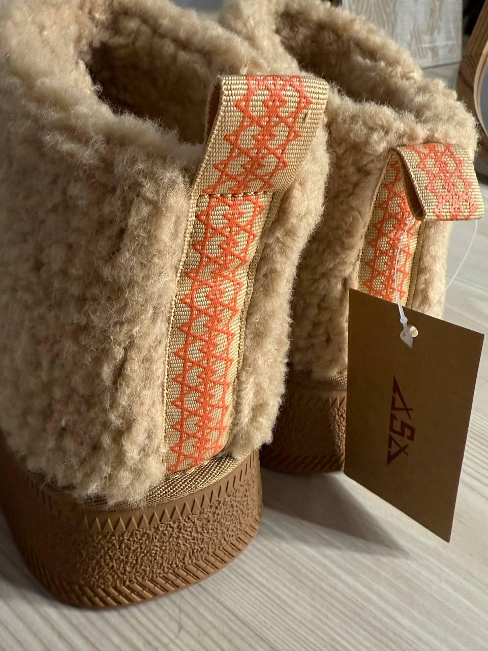 Уггі жіночі Hengji 37-2 з хутром тедді на платформі р. 38 Бежевий (4977) - фото 8 Уггі жіночі Hengji 37-2 з хутром тедді на платформі р. 38 Бежевий (4977) - фото 8